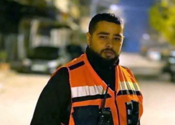 إصابة المسعف حمزة أبو حجر برصاص الاحتلال الإسرائيلي في البلدة القديمة بمدينة نابلس (شمال الضفة)