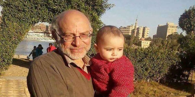 انتهاكات النظام المصري بحق الحقوقي أحمد عماشة