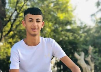 مقتل الطفل عامر أبو زيتون (16 عاما)