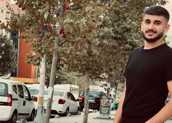 The Palestinian Ministry of Health announced the death of the young man, Aref Abdel Nasser Lahlouh, 20, with IOF bullets