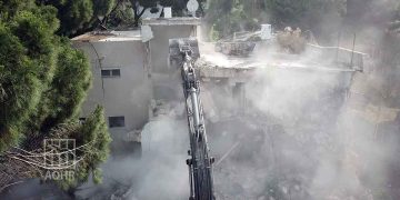 آليات الاحتلال الإسرائيلي تهدم 6 منازل غرب أريحا