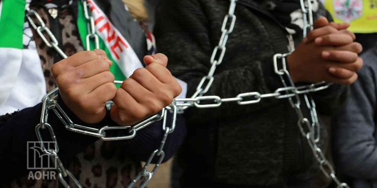 صورة من الارشيف