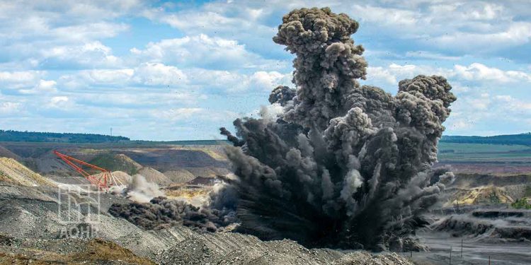 In Syria, regime missile strike kills woman and mine kills 14-year-old child