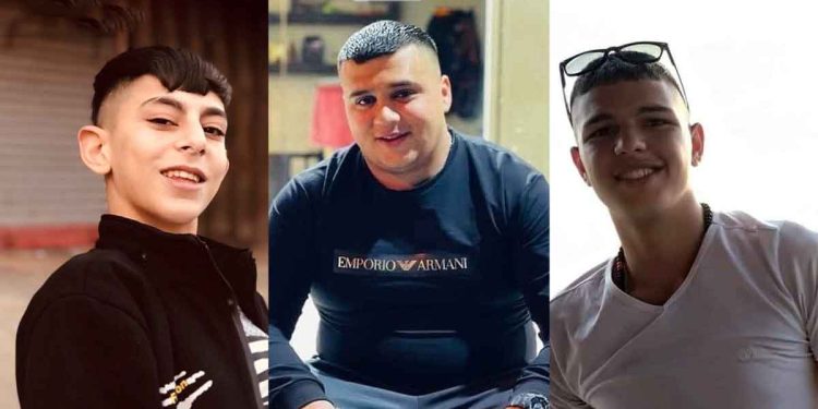 مقتل كل من: جهاد محمد وصفي الشامي (24 عاما)، وعدي عثمان رفيق الشامي (22 عاما)، ومحمد رائد ناجي الدبيك (18 عاما)، عقب إطلاق الاحتلال النار على المركبة التي كانوا يستقلونها قرب حاجز صرة العسكري