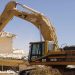 الاحتلال الإسرائيلي يخطر بهدم مسجد ويهدم منشأة تجارية