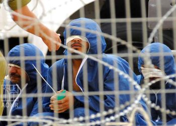 صورة من الارشيف