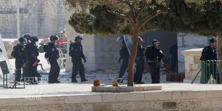 لليوم الثاني على التوالي.. إصابات واعتقالات في اقتحام الاحتلال للمسجد الأقصى