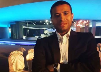 السلطات المصرية تلغي قرار الإفراج عن الصحفي هشام عبدالعزيز