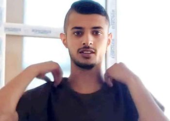 إعدام الطبيب الفلسطيني محمد العصيبي (26 عاما) من قرية حورة في النقب، برصاص قوات الاحتلال الإسرائيلي، مساء السبت، قرب باب السلسلة أحد الأبواب المؤدية إلى باحات المسجد الأقصى