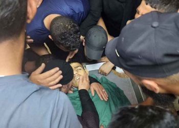 مقتل الفلسطيني فارس حشاش برصاص الاحتلال في مخيم بلاطة