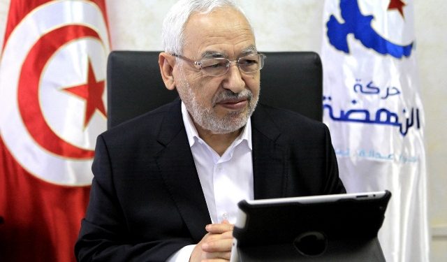 تونس.. راشد الغنوشي يبدأ إضرابا عن الطعام في معتقله