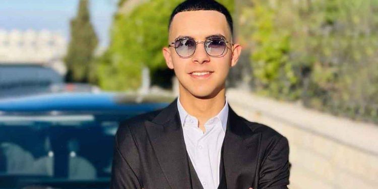 الاحتلال يعدم الشاب الفلسطيني محمد رمانة وسط الضفة