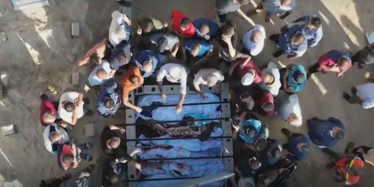 7326 قتيلاً منهم 3038 طفلاً في عدوان الاحتلال على غزة