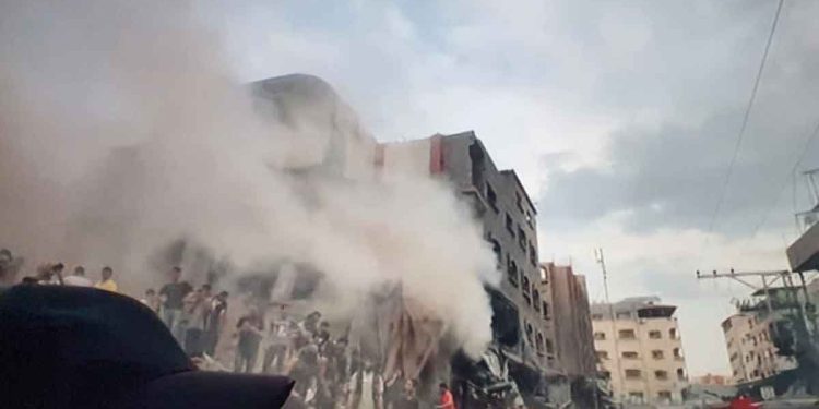 IOF kills 16 Palestinians in a new massacre in Khan Yunis