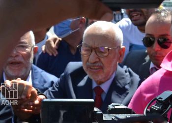 5 معتقلين سياسيين يضربون عن الطعام في سجون تونس