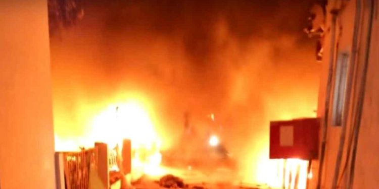 مجزرة جديدة للاحتلال.. أكثر من 500 قتيل في قصف مستشفى المعمداني بغزة