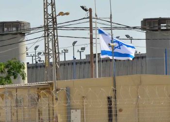 يجب تشكيل لجنة دولية عاجلة لفحص أوضاع الأسرى الفلسطينيين في سجون الاحتلال