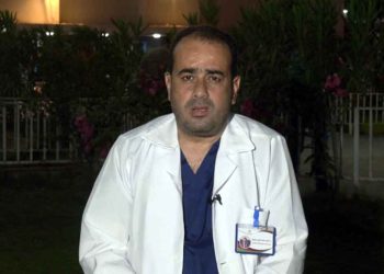 غزة.. الاحتلال يعتقل مدير مستشفى الشفاء وعددا من كادره الطبي