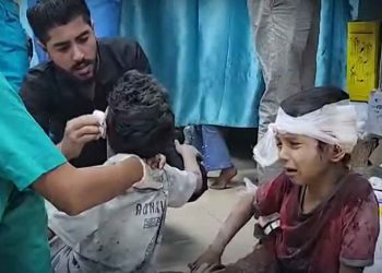 السماح بعبور حاملة الطائرات الأمريكية أيزنهاور لقناة السويس خيانة للضمير الإنساني والثوابت الأخلاقية