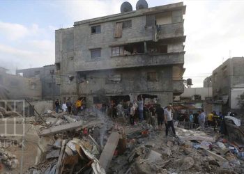 The humanitarian truce is a great chance to break the siege