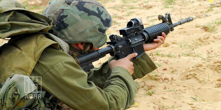 70 Palestinians Arrested in IOF Raids in West Bank