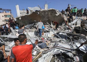 صورة من الارشيف