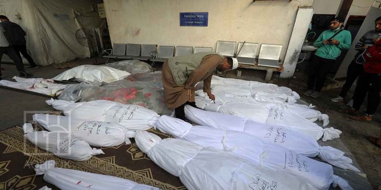 إعدامات ميدانية لمدنيين ونساء حوامل في غزة