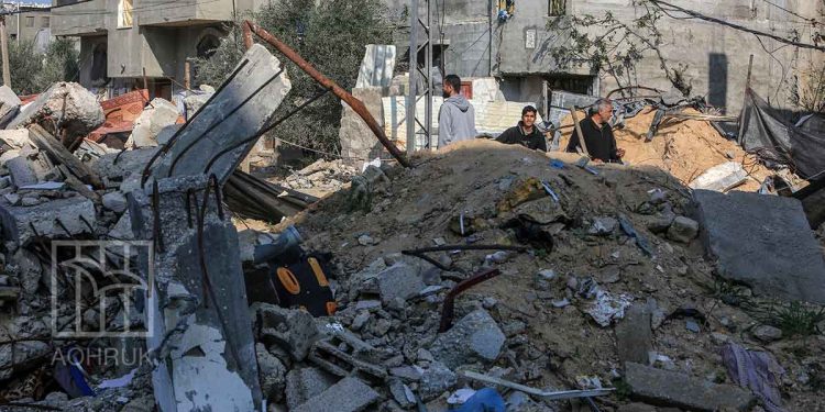 IOF executes 7 Palestinians, wounds 14 more in the vicinity of Nasser Medical Complex