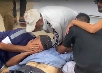 يواصل الاحتلال الإسرائيلي ارتكاب المجازر في مخيمات النازحين بمحافظة رفح جنوبي قطاع غزة،