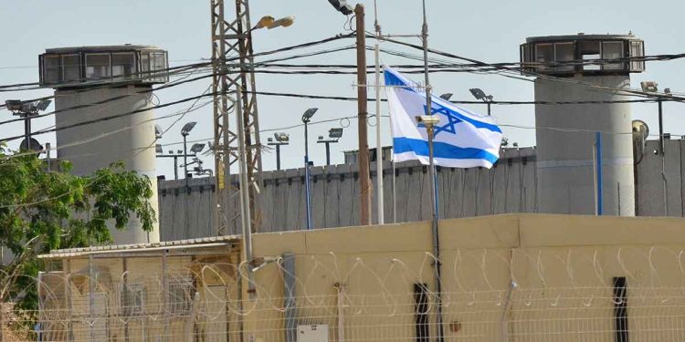 ICRS must form an urgent committee to investigate conditions of Palestinian prisoners