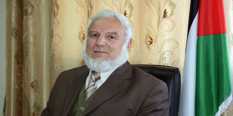 قام جيش الاحتلال الإسرائيلي باعتقال عزيز الدويك، رئيس المجلس التشريعي الفلسطيني، بعد أسبوع من إفراجه عنه.