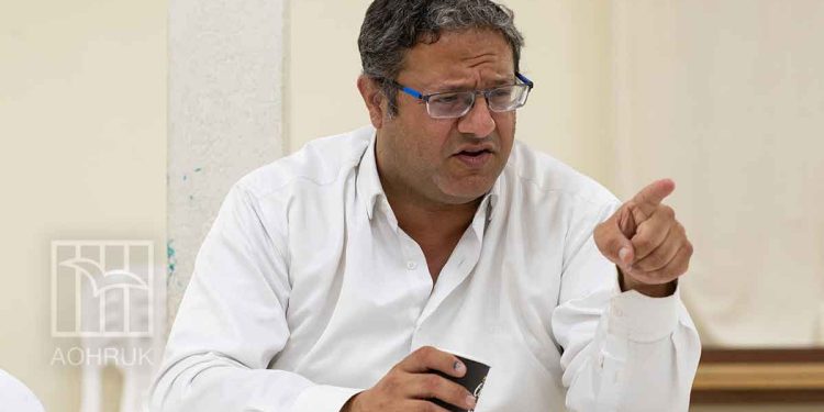 الوزير المتطرف "بن غفير" يقتحم المسجد الأقصى للمرة الخامسة