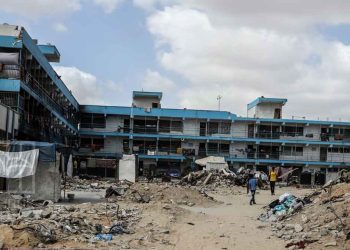 غزة.. مقتل 10 آلاف طالب و400 معلم منذ 7 أكتوبر