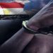 مصر.. وفاة السجين السياسي حسام الدين كمال في سيارة الترحيلات