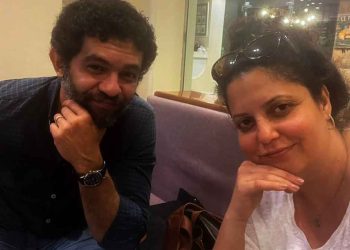 الدكتورة ندى مغيث، زوجة الرسام والمترجم المحبوس "احتياطياً" أشرف عمر.