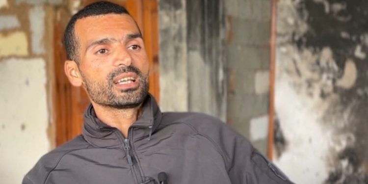 صحفي فلسطيني يروي تفاصيل التعذيب الممنهج في سجون الاحتلال