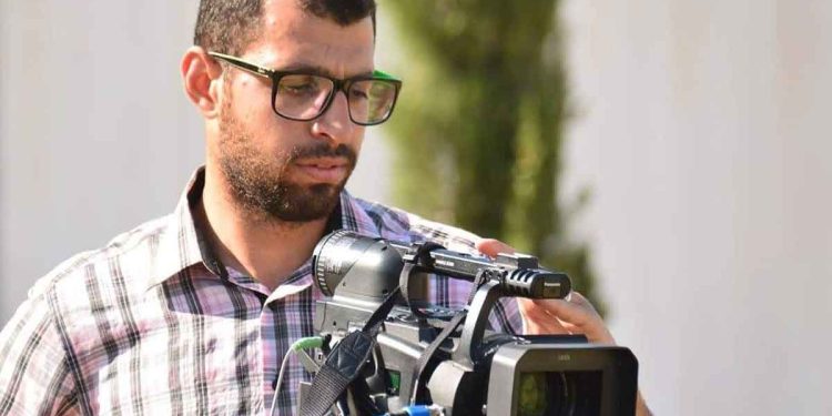الصحافي والمصور أحمد الخطيب
