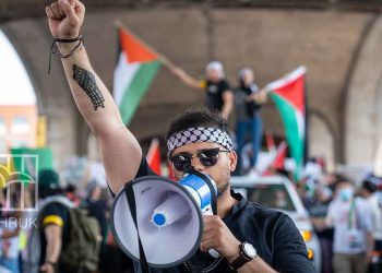 النظام الأردني يواجه المظاهرات المناهضة للإبادة بتلفيق الاتهامات وتشويه المتضامنين