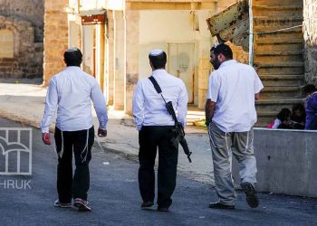 تصعيد خطير لاعتداءات المستوطنين بالضفة وسط تواطؤ جيش الاحتلال