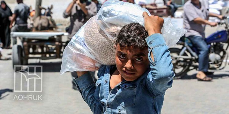 الاحتلال الإسرائيلي يحوّل غزة إلى مقبرة لعمال الإغاثة الإنسانية