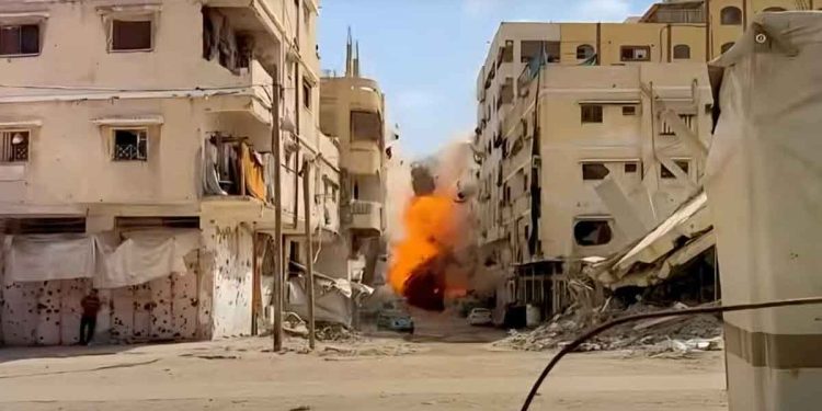 لتصعيد الإبادة.. الاحتلال الإسرائيلي ينذر مليون فلسطيني بإخلاء مدينة غزة