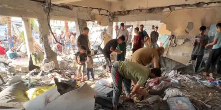 الاحتلال يواصل جرائمه في مدينة غزة ويقتل 17 مدنياً بينهم أطفال