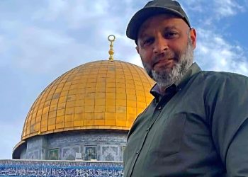 الاحتلال يبعد الصحفي المقدسي محمد صادق عن المسجد الأقصى
