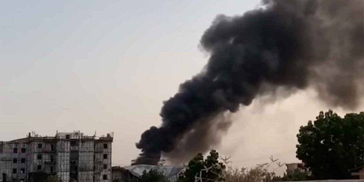 أسفر عن 75 قتيلاً.. دعوة لتحقيق عاجل في قصف مسجد الفاشر بالسودان