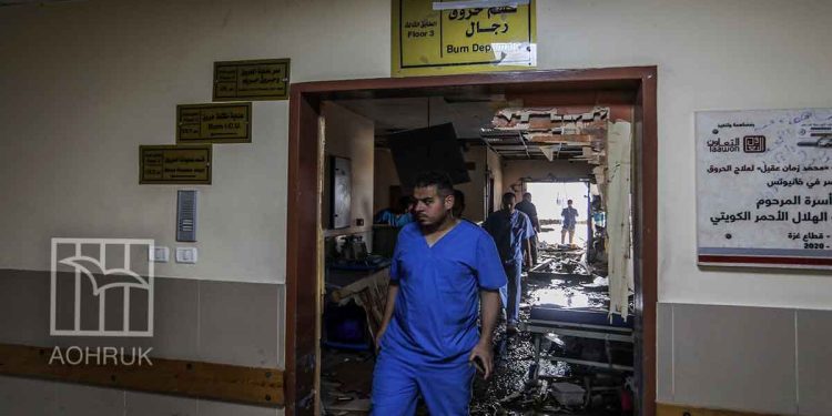 غزة.. الاحتلال يقتل كادرين طبيين كل يوم وصحفيا كل 3 أيام