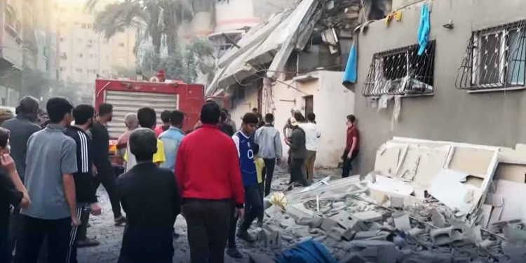 غزة.. قتلى جدد وانتهاكات جسيمة تزيد من خطورة الوضع الإنساني