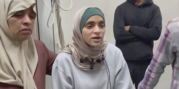 الممرضة تسنيم الهمص: اختطفتني عصابة أبو شباب وسلمتني للاحتلال للضغط على والدي