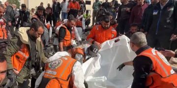 غزة.. انتشال المزيد من القتلى وسط قيود تعيق البحث عن المفقودين