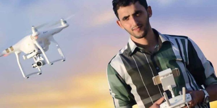 الصحفي محمود وادي