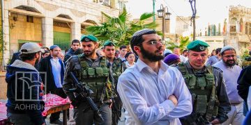 إصابة فلسطيني بكسور جراء دهسه من قبل مستوطن في نابلس